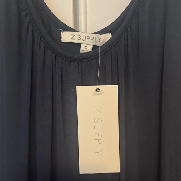 Elegant Black Maxi Dress - Picture 2 of 3